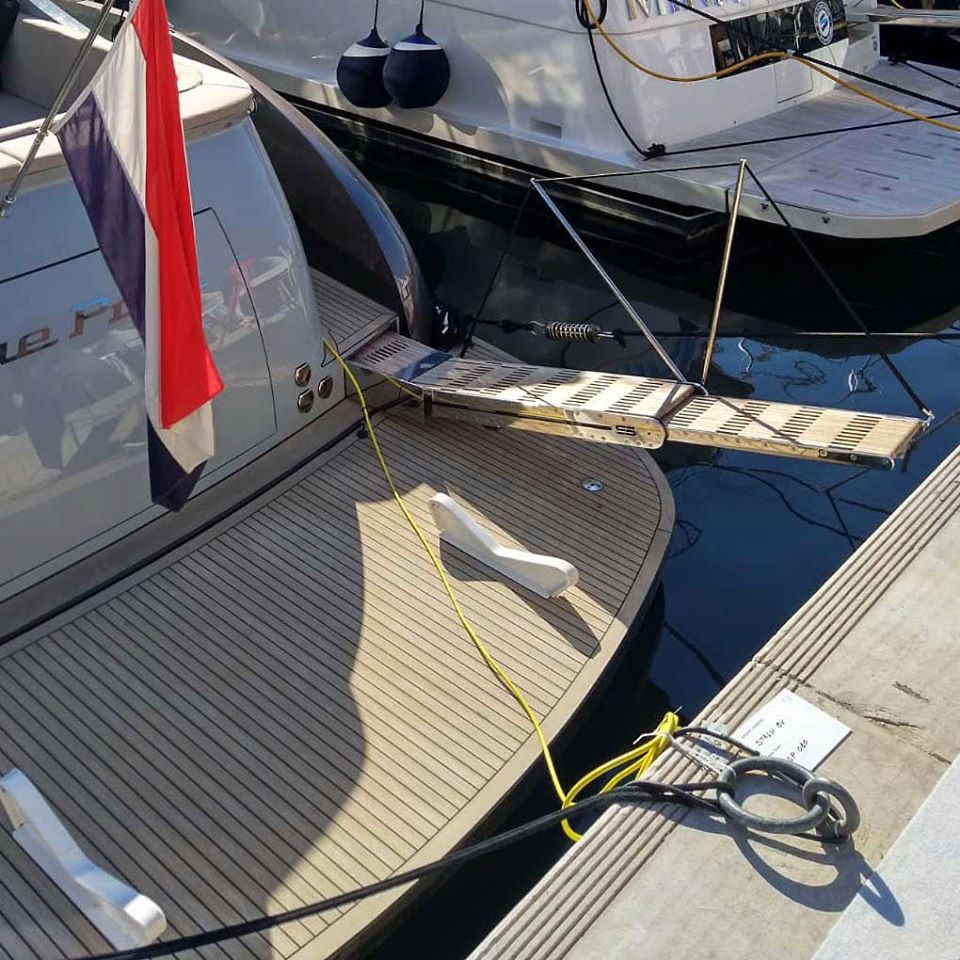 Swissway Marco Polo 2300 on the Steeler NG52 S - 15m yacht Zeus Blue Print